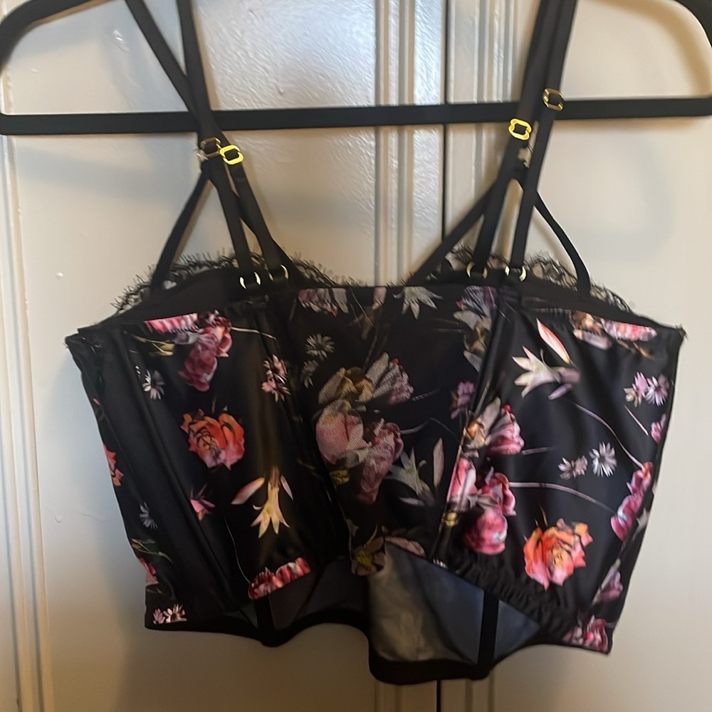 Victoria Secret Floral Bustier - Picture 2 of 6